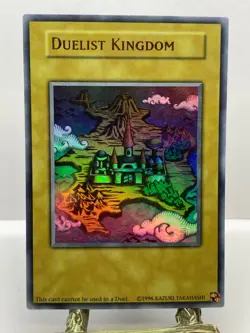 DUELIST KINGDOM HOLO ULTRA RARE KING OF GAMES: YUGI'S LEGENDARY DECKS YU-GI-OH - Image 1