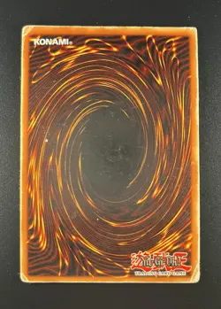 Yu-Gi-Oh! Dark Magician SDY-006 YuGiOh Starter Deck YuGi Set Holo Rare Card - Image 2
