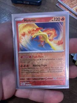 Pokemon Singles Reverse Holo Moltres Rare SV: Scarlet & Violet 151 146/165 NM - Image 1
