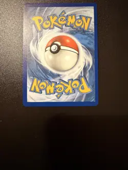 2020 Pokemon Vivid Voltage Pikachu V 043/185 NM - Image 2