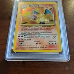 1999 POKEMON BASE SET UNLIMITED #4 CHARIZARD-HOLO PSA 8 VERY CLEAN - Image 3