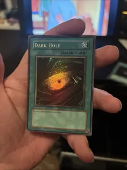 Dark Hole Legend of Blue Eyes White Dragon LOB-052 Unlimited *Wavy Copy* - Image 1