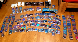 Yu-Gi-Oh Riesen Sammlung Collection Kein Los 1500+ Holos & Commons mit Zubehor - Image 1