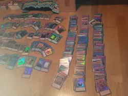 Yu-Gi-Oh Riesen Sammlung Collection Kein Los 1500+ Holos & Commons mit Zubehor - Image 5