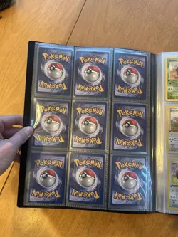 Vintage Pokemon Card Lot - 1st Edition Jungle 38 Cards - Image 4