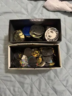 Pokemon Coin Lot of 50 , Official Pokemon TCG Coins Jumbo & Small - Image 1