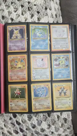 Complete Pokemon Card Base Set 102/102 WOTC 1999 Charizard, Blastoise, Venusaur - Image 1