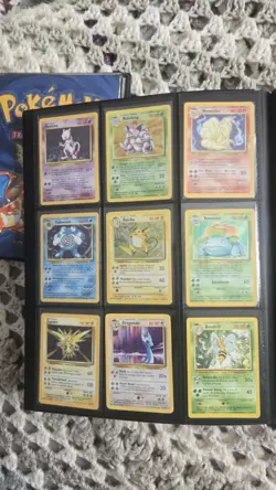 Complete Pokemon Card Base Set 102/102 WOTC 1999 Charizard, Blastoise, Venusaur - Image 3