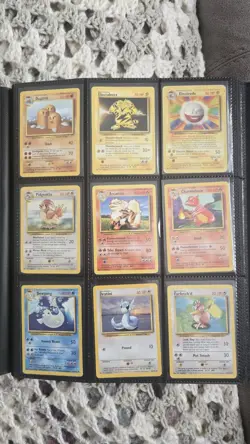 Complete Pokemon Card Base Set 102/102 WOTC 1999 Charizard, Blastoise, Venusaur - Image 4