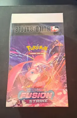 Pokemon TCG: Sword & Shield - Fusion Strike Build and Battle (Display Box of 10) - Image 1