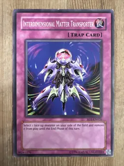 Interdimensional Matter Transporter - SD1-EN026 - Common - Unlimited Edition LP - Image 1