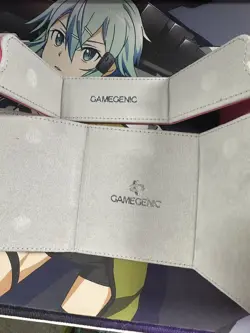 GAMEGENIC WATCHTOWER 100+ CONVERTIBLE DECK BOX PINK HOLDS 100 CARDS - Image 3