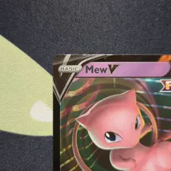Pokemon TCG Mew v 2025 SWSH08 Fusion Strike Ultra Rare Holo Card 113/264 - Image 3