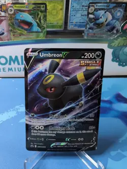 Umbreon V - SWSH203 - Pokemon Sword & Shield Promo Ultra Rare Holo Card NM - Image 1
