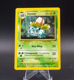 Ivysaur Pokemon Card 30/102 Base Set 1999 WOTC - Image 1