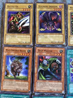 2004 YU-GI-OH! SKE KAIBA EVOLUTION STARTER DECK LOT OF 20 CARDS - Image 2