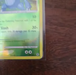 Heracross LV.29 28/130 Diamond & Pearl Rare Pokemon Card NM/LP - Image 4