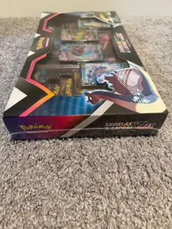 Pokemon TCG: Snorlax & Lapras VMAX Collection GameStop Exclusive Sealed - Image 3