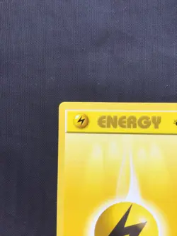 Pokemon Cards: Base Set 1st Edition Common: Lightning Energy 100/102 - Image 2