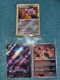 Cartes Pokemon Promo Scellees Amphinobi SWSH144 Celebrations Mewtwo + Solgaleo - Image 4