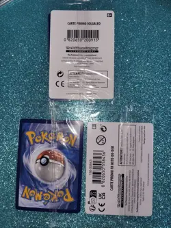Cartes Pokemon Promo Scellees Amphinobi SWSH144 Celebrations Mewtwo + Solgaleo - Image 5