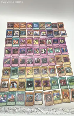 Blue-Eyes White Dragon Yu-Gi-Oh! Card Lot Vintage Early 2000s + Keychain - Image 2