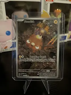 Stunfisk 202/191 Illustration Rare Surging Sparks Pokemon NM - Image 3