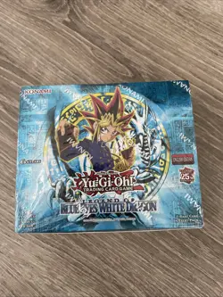 Konami Yu-Gi-Oh! TCG (25th Anniversary Edition) Legend of Blue Eyes White Dragon 83717860532 - Image 1