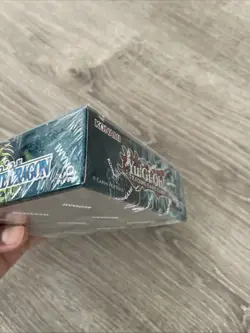 Konami Yu-Gi-Oh! TCG (25th Anniversary Edition) Legend of Blue Eyes White Dragon 83717860532 - Image 5