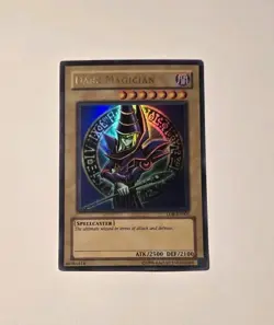 Yugioh Dark Magician LOB-EN005 Ultra Rare Vintage MP - Image 1