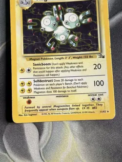 Magneton 11/62 Holo Fossil Pokemon Card WOTC Vintage - Image 4