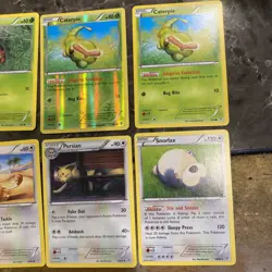 Pokemon TCG Generations 2016 8 Card Lot One Reverse Holo - Image 2