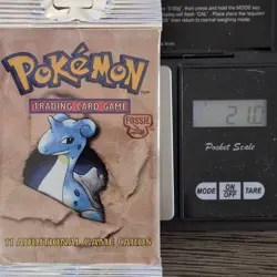 21.0g Pokemon Fossil Booster Pack Lapras Art Wizards of the Coast 11 Cards - Image 1