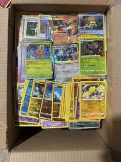 3000+ Bulk Lot Of Pokemon Card En, Jap And Cn +50 Shown Holos And Reverse Holos - Image 1