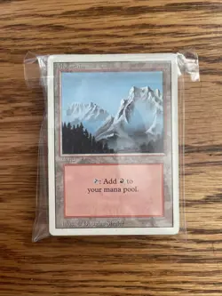 MTG: Vintage ‘94 Revised 3rd Ed 50X Mountains Mana Lot - HP Condition - Image 5