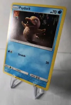 Pokemon Psyduck Cosmo Holo Black Star Promo SM199 In Store Event Card LP - Image 1
