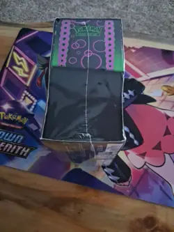 POKEMON TCG: Scarlet & Violet Shrouded Fable Elite Trainer Box - Image 2