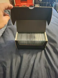 Magic the Gathering Box And 450 Card Mixed Lot - Image 1