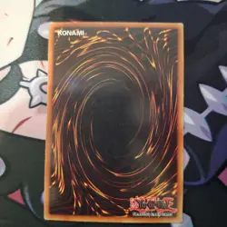 Yugioh TCG Blue Eyes White Dragon SDK-001 2002 Unlimited Ultra Rare - LP - Image 2