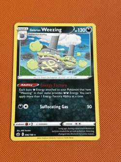 096/198 GALARIAN WEEZING RARE CHILLING REIGN POKEMON CARD NM - Image 1