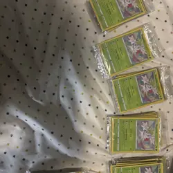 Shaymin (015/185) ~ Sealed Knockout Collection Cosmos Holo Promo Pokemon (88) - Image 1