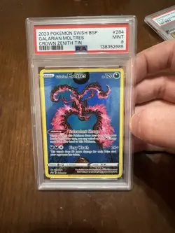 Galarian Moltres SWSH284 SWSH: Sword & Shield Promo Cards Holo - Image 1