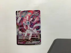 Pokemon TCG Sylveon VMAX Full Art Ultra Rare Holo Card 075/203 Evolving Skies - Image 1