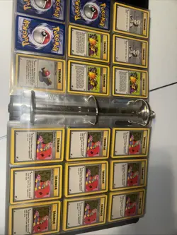 Pokemon Binder VINTAGE trainers All LP To NM Comes With Binder & Over 400 Cards - Image 2