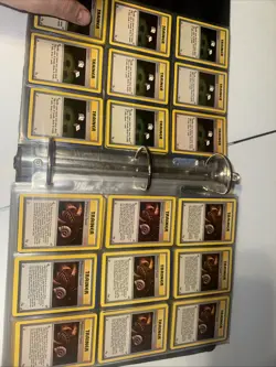 Pokemon Binder VINTAGE trainers All LP To NM Comes With Binder & Over 400 Cards - Image 4