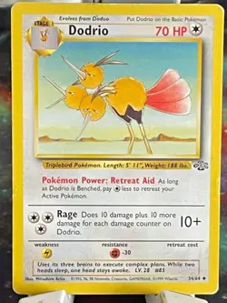 POKEMON DODRIO 34/64 COMMON JUNGLE SET MP CARD - Image 1