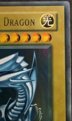Blue-Eyes White Dragon SDK-001 Faded Misprint LP - Image 4