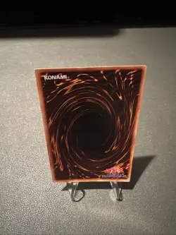 2003 YU-GI-OH! JAPANESE STRUCTURE DECK: YUGI VOLUME 2 001 DARK PALADIN - Image 2