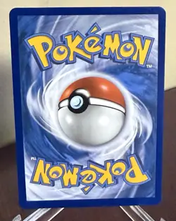 Charizard 4/102 Celebrations: Classic Collection Holo Pokemon - Image 2