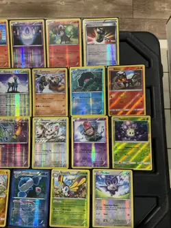 (30) Pokemon Cards Lot WOTC Vtg Holo STAMPED REVERSE Moltres Tyranitar Landorus - Image 4